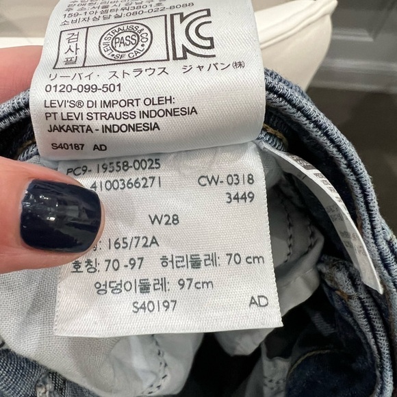 levi’s 711 skinny distressed raw hem mid rise jeans size 28 - Picture 10 of 12